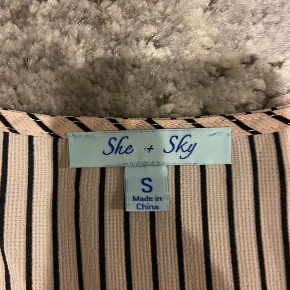 Striped tie top - Picture 2 of 2